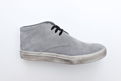 Polacco sportivo da uomo in camoscio grigio € 145,00