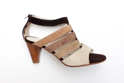 Sandalo multicolore in camoscio tacco 7 cm € 129,90