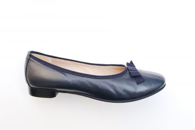Ballerina da donna in pelle blu € 89,90