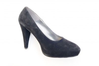 Decollètè da donna con plató in camoscio nero tacco 10 cm € 99,90