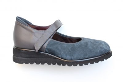 Scollata da donna con strappo plantare estraibile pelle e camoscio grigio € 115,00