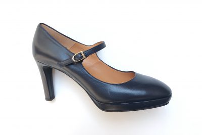 Decollètè da donna con plató in pelle blu tacco 8 cm € 155,00