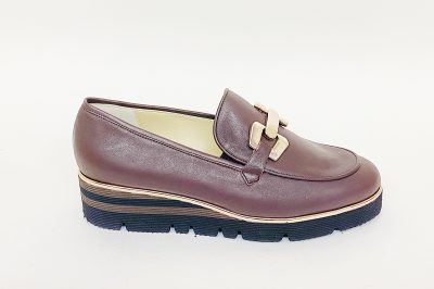 Mocassino da donna in pelle marrone € 155,00