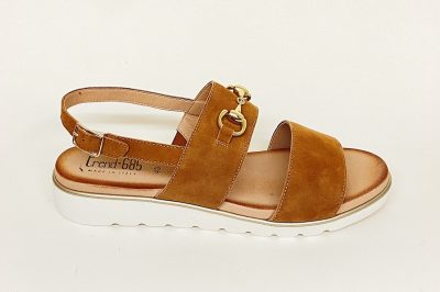 Sandalo da donna con strappi in camoscio cuoio € 99,90