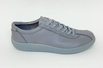 Sneaker da uomo in pelle grigia € 159,90