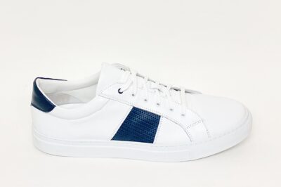 Sneaker da uomo in pelle bianca e blu € 169,90