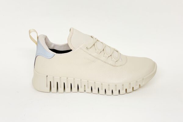 Sneaker da donna in pelle beige fodera goretex € 179,90