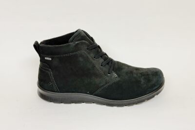 Polacco da donna in camoscio nero fodera goretex € 139,90