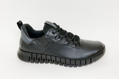 Sneaker da uomo misure grandi in pelle nera € 179,90