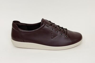 Sneaker da donna in pelle marrone € 119,90