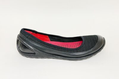 Scollata da donna in tessuto nero € 99,90